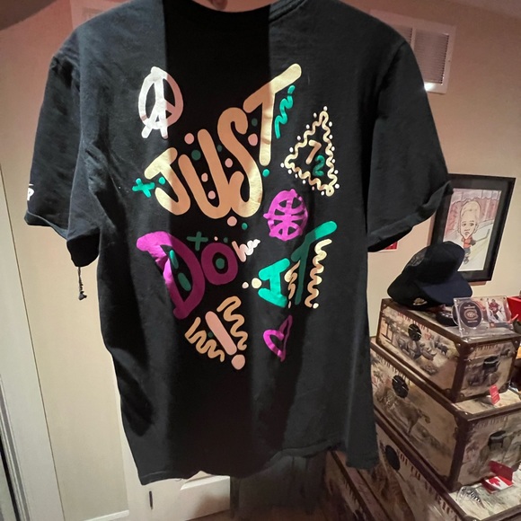 NIKE AIR T-SHIRT - Picture 2 of 2